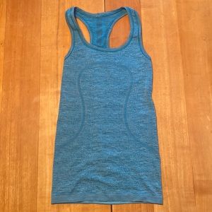 Running Lululemon tank